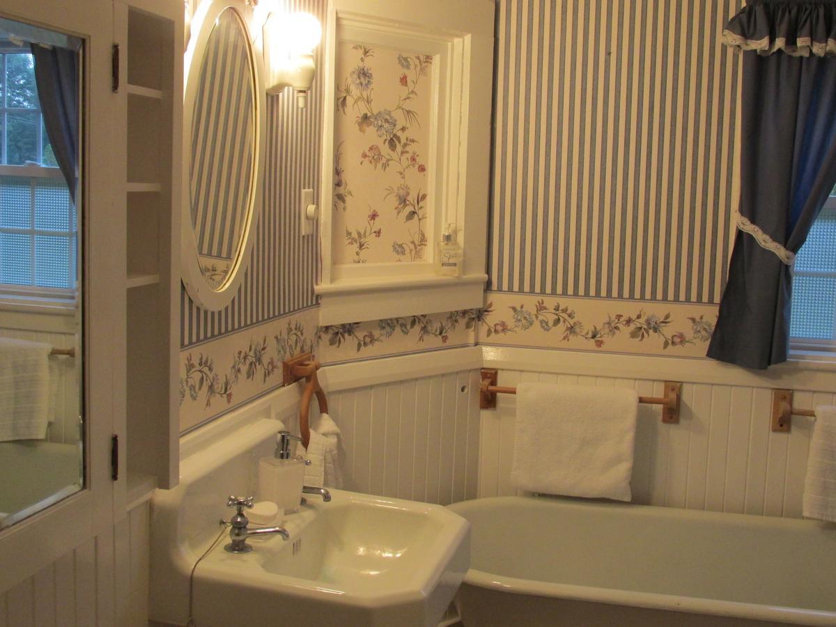 Burnbrae Farm & Paradise Inn Bridgetown Extérieur photo